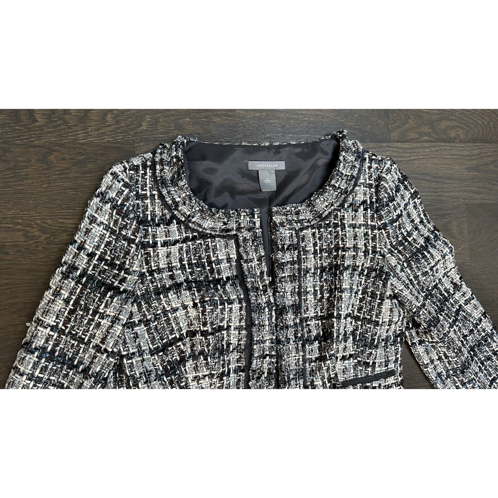 Ann Taylor Tweed Jacket Ladylike Brown Blue Retro Glam sz 2 Collarless Cropped - Picture 4 of 7